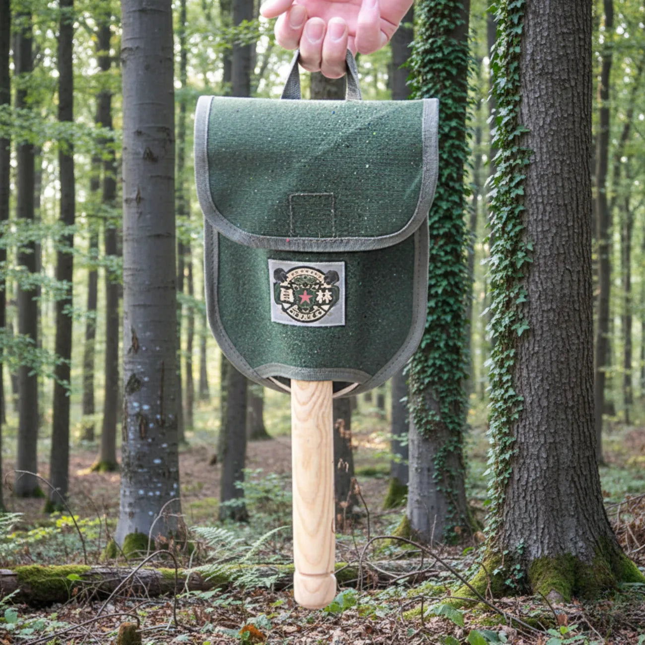 Wander-Klappspaten mit Holzgriff | Berggrat