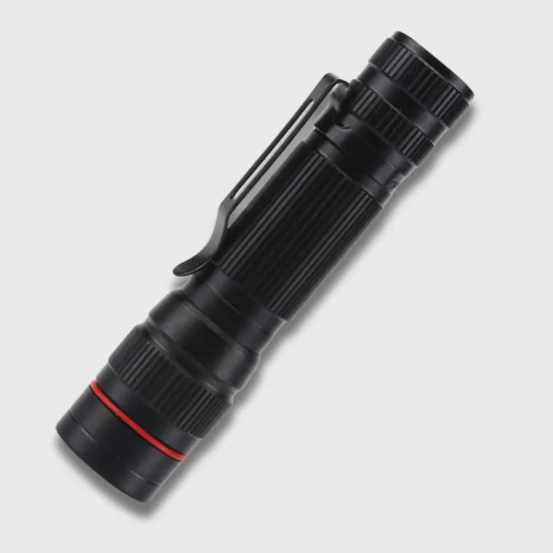 Aufladbare Taschenlampe mit Zoom | Berggrat